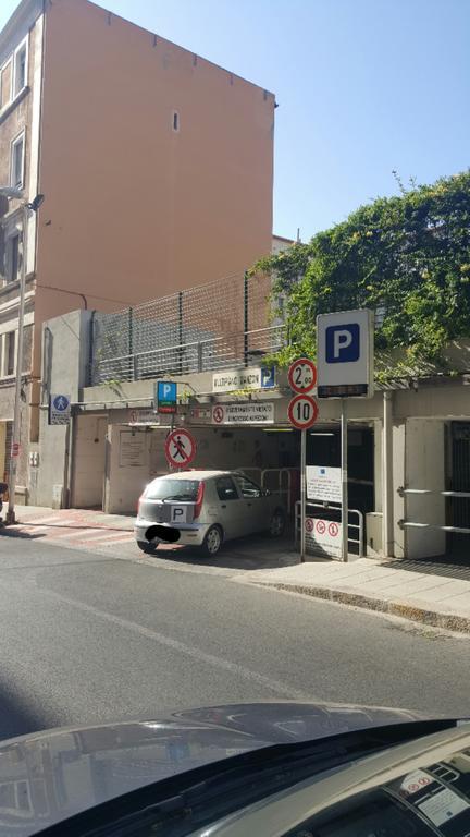 Al Sale Bed and Breakfast Cagliari Exteriör bild