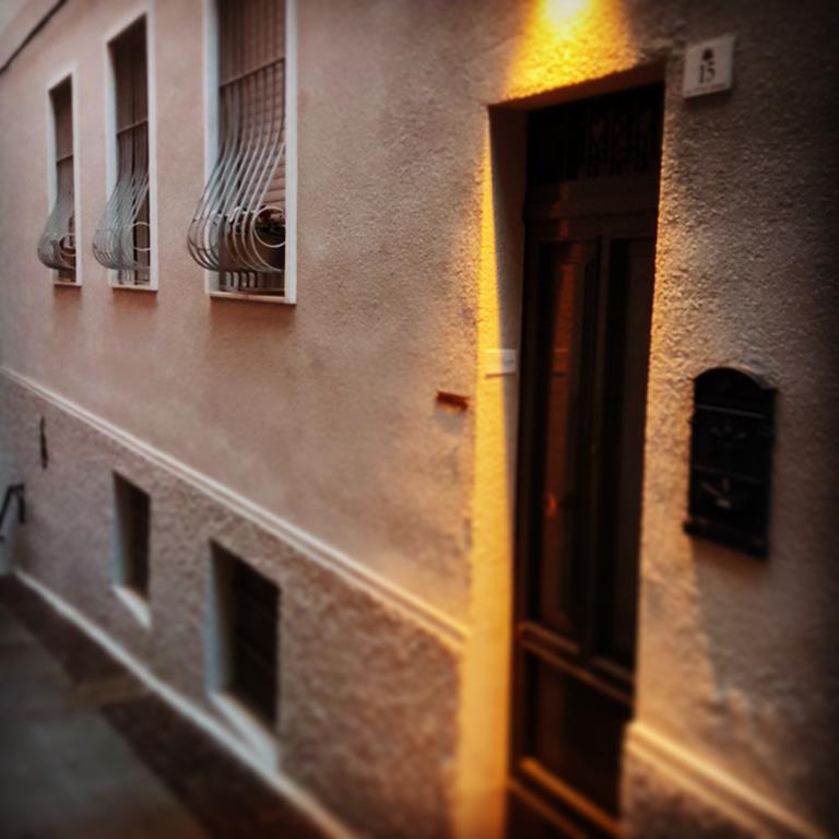 Al Sale Bed and Breakfast Cagliari Exteriör bild